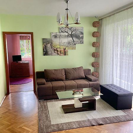 Sea Garden Plaza Apartment - Free Parking Burgas City Eksteriør billede