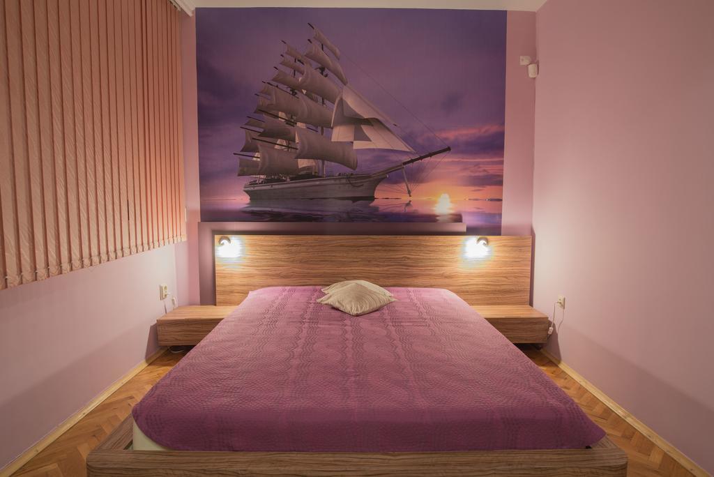 Sea Garden Plaza Apartment - Free Parking Burgas City Værelse billede